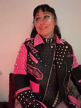 Ravenna666_のライブXXXチャット