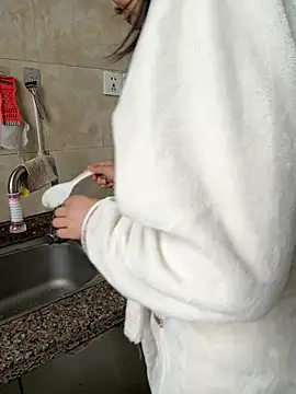 xiiuuff18 Live XXX-chat