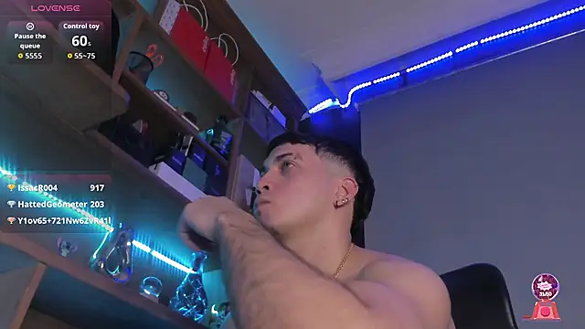 Pokazy przed kamerką – Gael_williams1