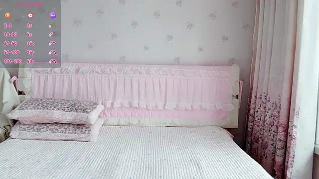 anjila888 Show Webcam