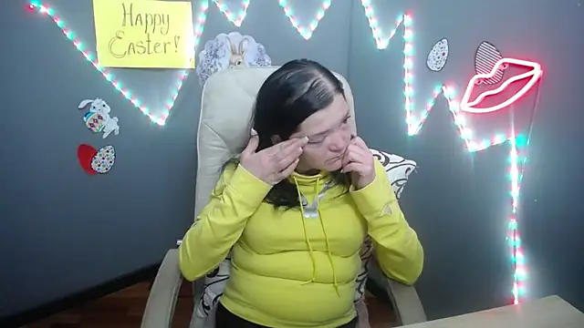 LauraFinn: απευθείας συνομιλία ΧΧΧ