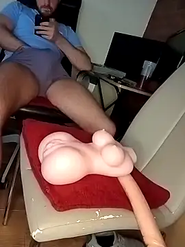 Czat XXX na żywo – THE_CHEEKY_ALPHA