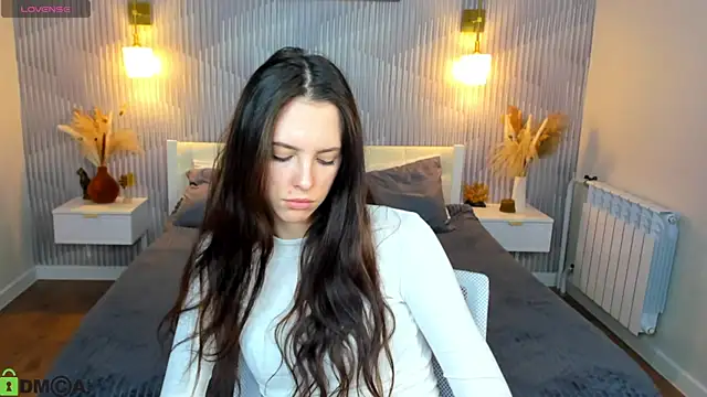 elise_robbie's Live XXX Chat