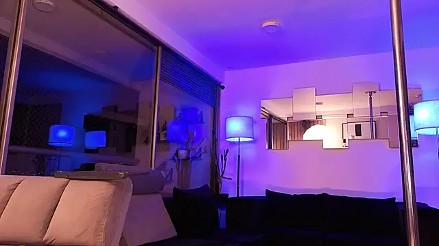 mandi4pole_'s Live XXX Chat