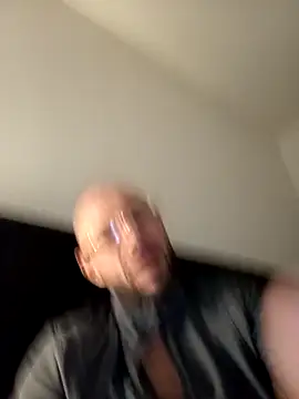 Guitccch webcam show