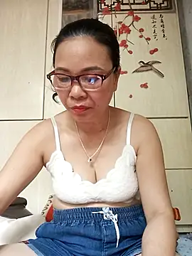 Nuna_689 现场XXX聊天