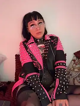 Chat +18 de Ravenna666_ ao vivo