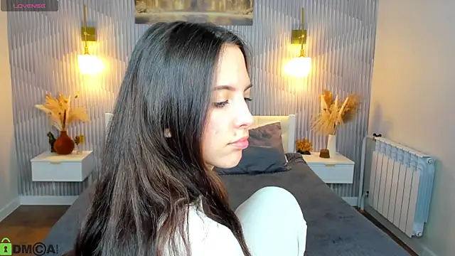 elise_robbie's Live XXX Chat