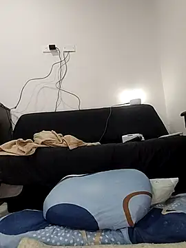 estrella_tasty élő XXX-chatje