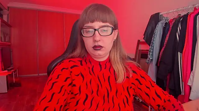 just_fucked777 élő XXX-chatje