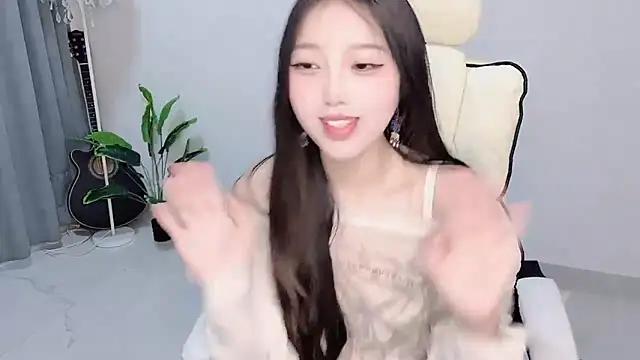 Chat XXX ao vivo de Yukiy8877