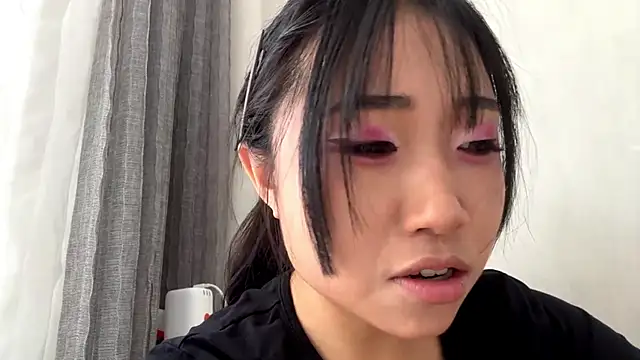 SweetMiaXO Adlı Modelin Web Kamerası Şovu