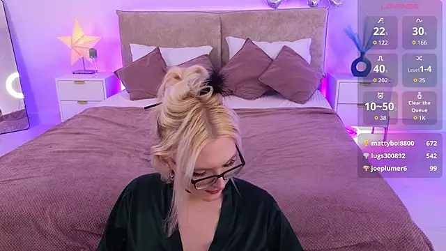 Jules_night's Webcam Show