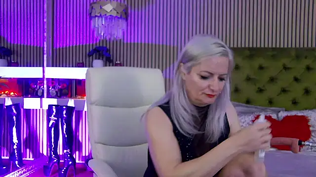 LadyTouch: απευθείας συνομιλία ΧΧΧ