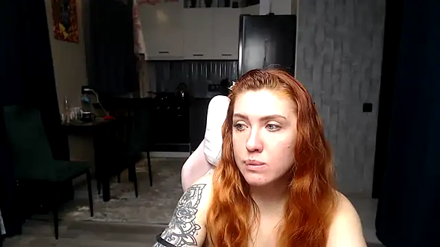 Chatroom XXX en direct de Reginasmilee