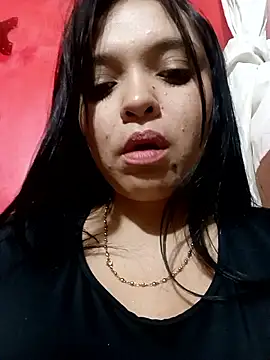 Chatroom XXX en direct de melany_bigboobs