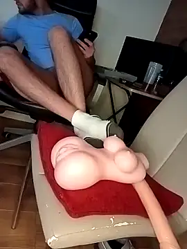 Czat XXX na żywo – THE_CHEEKY_ALPHA