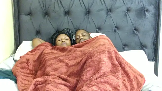 Dandelion_enigman Chat XXX live