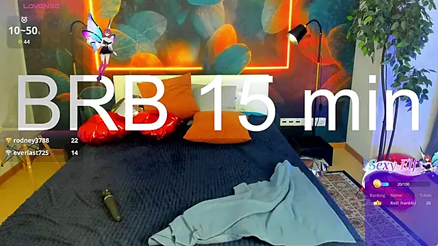 Chat +18 de scent__of_woman ao vivo