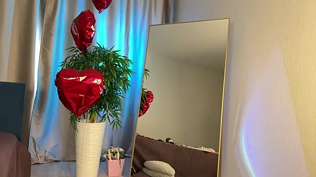 -Solar-Jane- Chat XXX in diretta