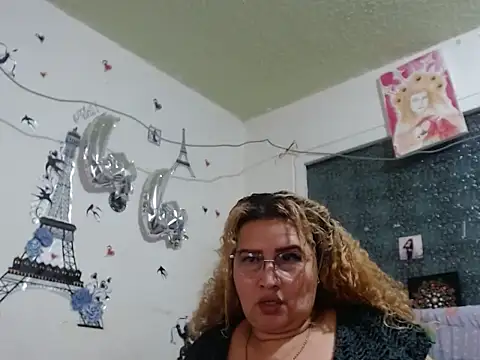 Perla1981--'s Webcam Show