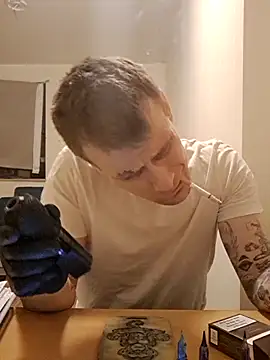 Pertunjukan Kamera Web AWolf92