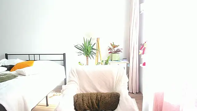 Alexisweet: онлайн-секс-чат