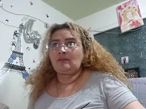 Perla1981-- Webcam Show