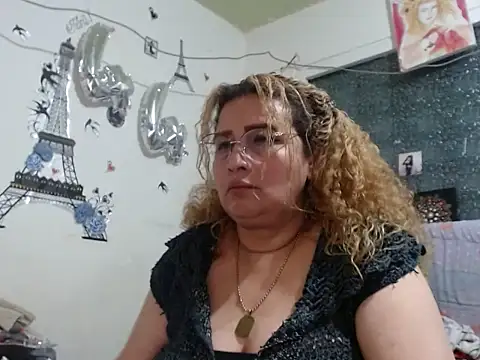 Czat XXX na żywo – Perla1981--