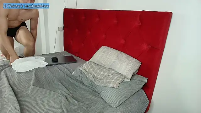 NicoDavisOfficial Live XXX-Chat