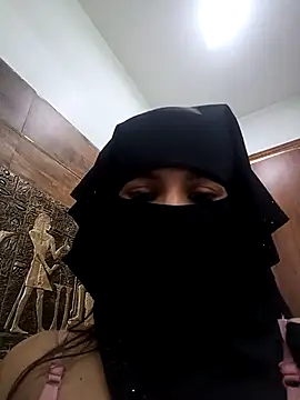 Aafreen_36 Adlı Modelin Canlı XXX Sohbeti