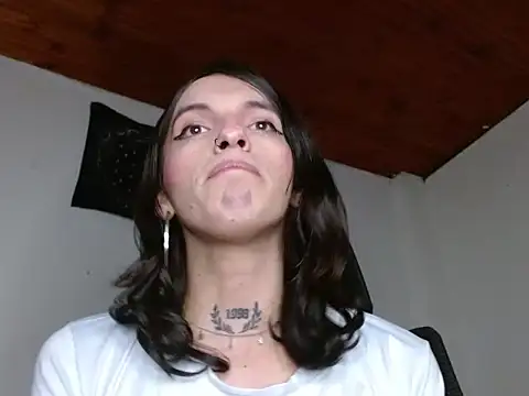 Scarlett_crastrawberry's Webcam Show