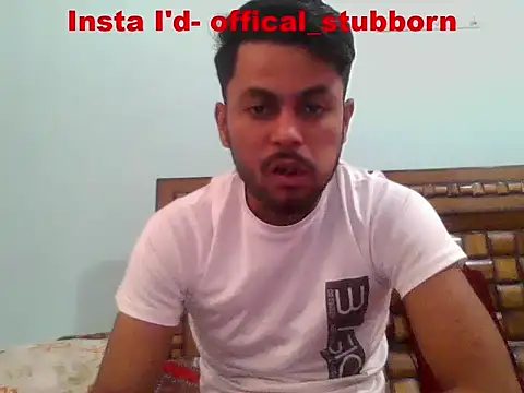Chatroom XXX en direct de Stubborndesiboy