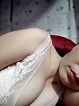XXX chat uživo modela NgocLinh_69
