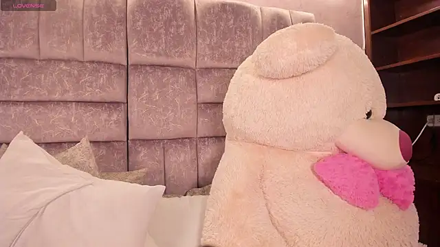 miaa_quinn Chat XXX in diretta