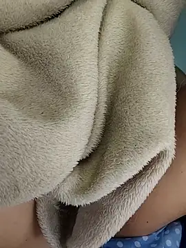 estrella_tastyのライブXXXチャット