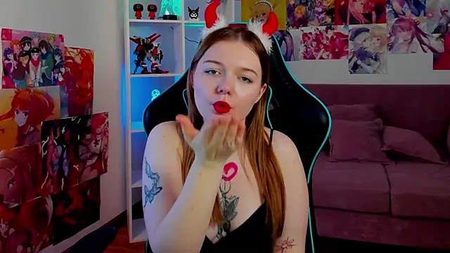 ElinaVale's Live XXX Chat