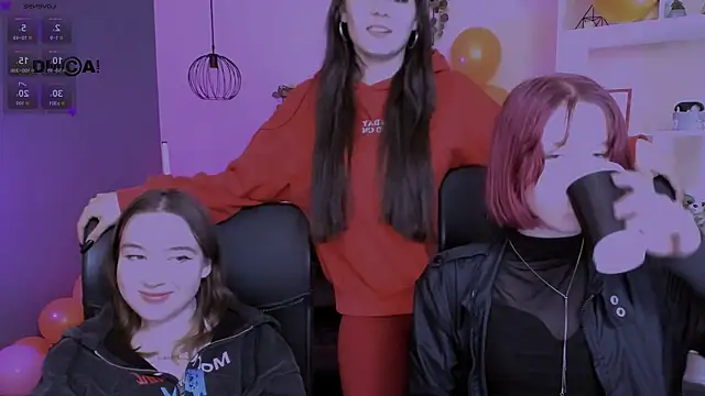 lizzie_boom_'s Live XXX Chat