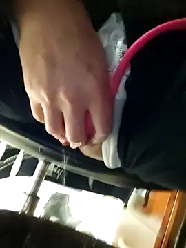 ialnuyoa_hのライブXXXチャット