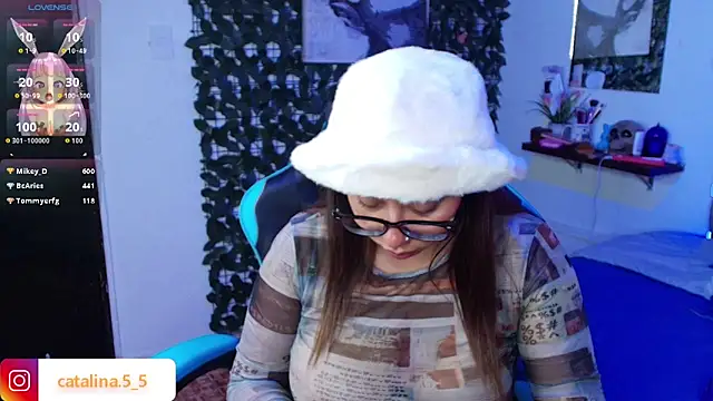 Kata_BigboobsのライブXXXチャット