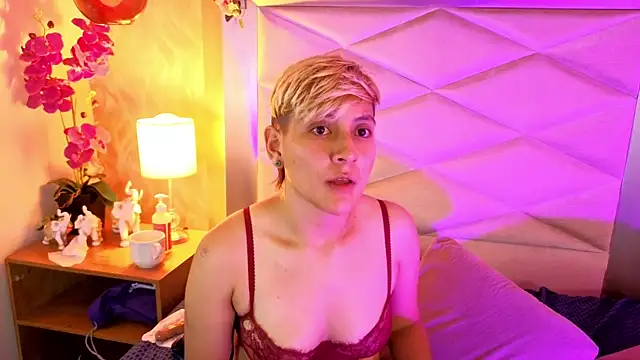 Chatroom XXX en direct de DannyRouds