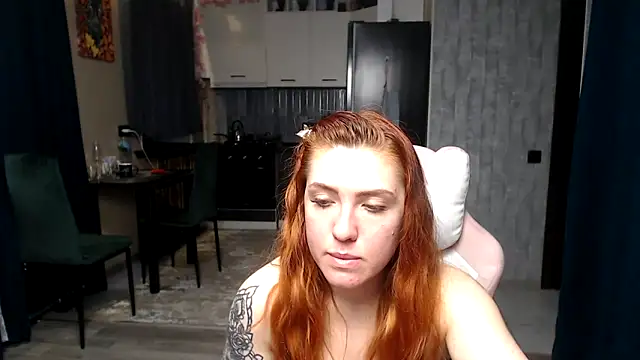 Czat XXX na żywo – Reginasmilee