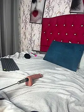 Larissa_Antonella Live XXX-Chat