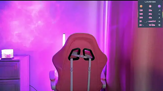 eskatmi's Live XXX Chat