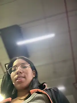 SheenaBrooken Live XXX chat