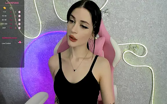 Chatroom XXX en direct de Molly_Crystall