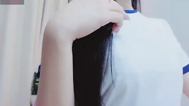 Miu-999 – Naživo XXX chat