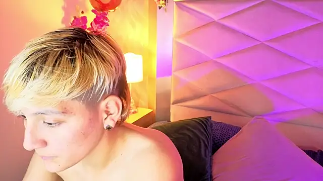 DannyRouds – Naživo XXX chat