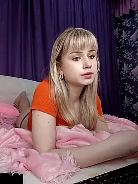 NinaVerse – Kamerová šou