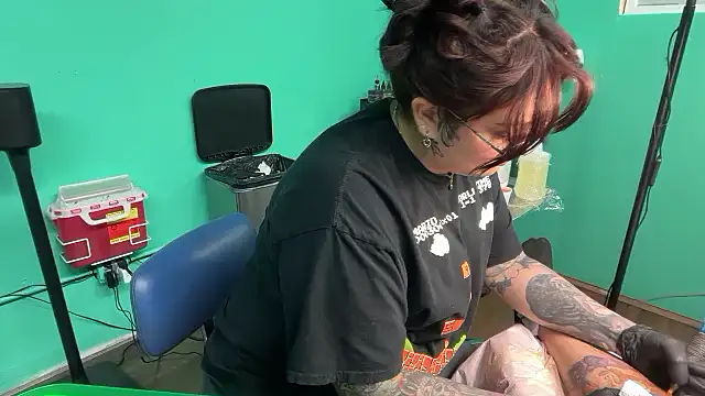 Pumpkin_bunny's Webcam Show